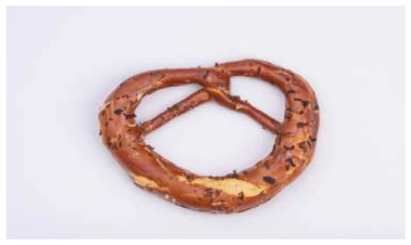 Onion Turmeric Pretzel